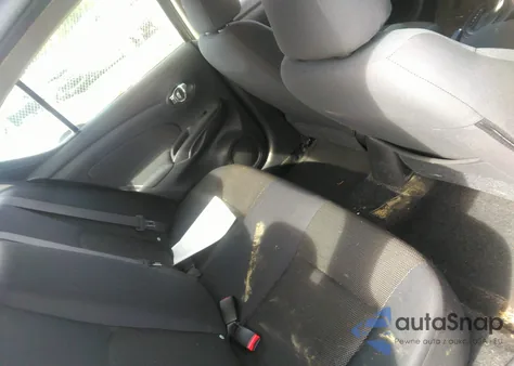 2013 Nissan Versa 1.6 Sv z USA, uszkodzony, nr VIN 3N1CN7AP2DL875126